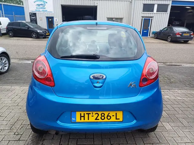 Ford Ka 1.2 Style start/stop 2016 Benzine 9