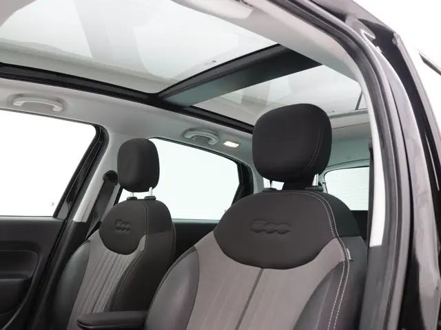 Fiat 500L 0.9 TwinAir Lounge Panorama /Navi. 2015 Benzine 24