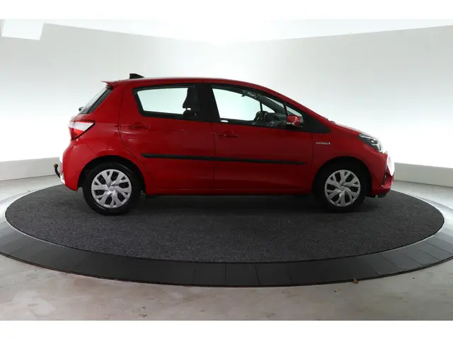 Toyota Yaris 1.5 Hybrid Active 2019 Hybride Benzine 7