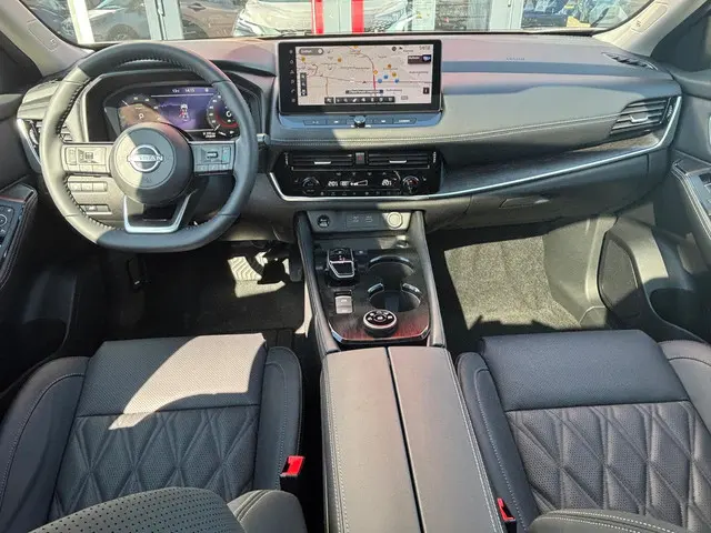 Nissan X-Trail e-4ORCE Tekna Plus 2025 Hybride Benzine 45