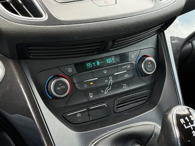 Ford C-MAX 1.0 Titanium | Clima | Navi | Keyless | 2016 Benzine 18