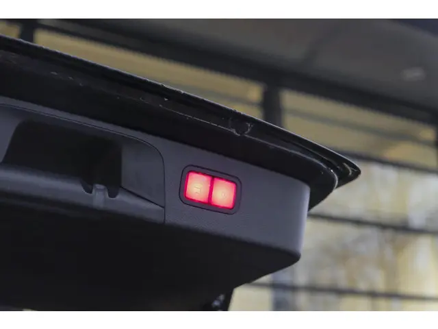 Mercedes-Benz GLC GLC43 AMG 367pk 4MATIC 2017 Benzine 39