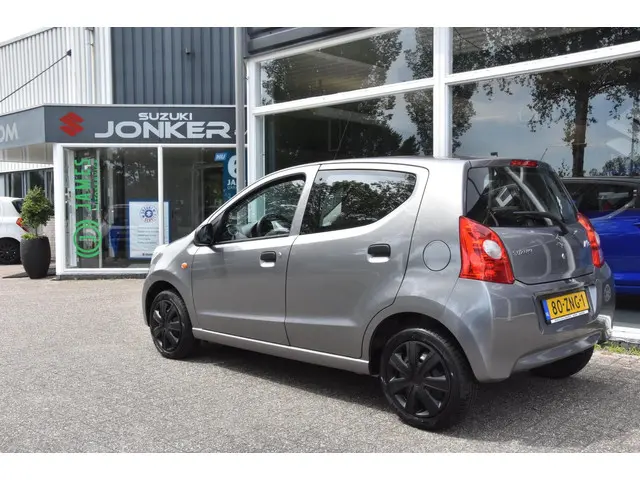 Suzuki Alto 1.0 Comfort VVT 2013 Benzine 3