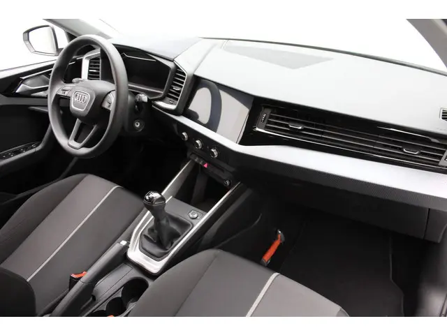 Audi A1 Sportback 25 TFSI 2019 Benzine 18