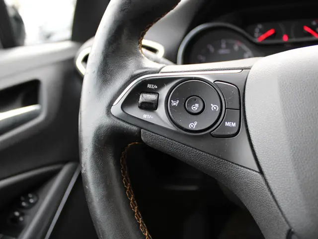 Opel Crossland X 1.2 Turbo Innovation 2019 Benzine 19