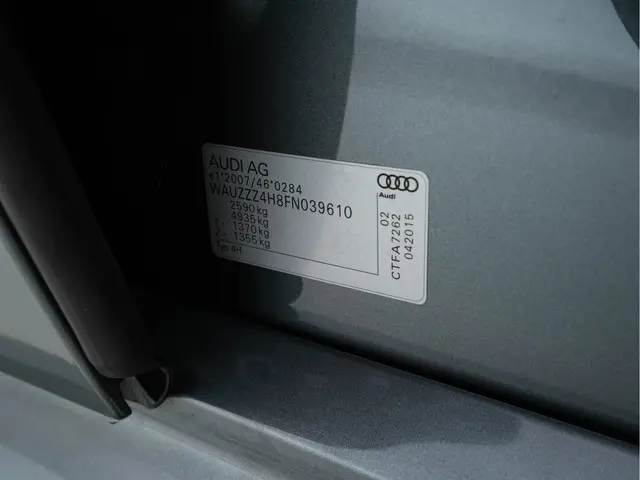 Audi S8 4.0 TFSI Quattro Pro Line+ 2015 Benzine 44