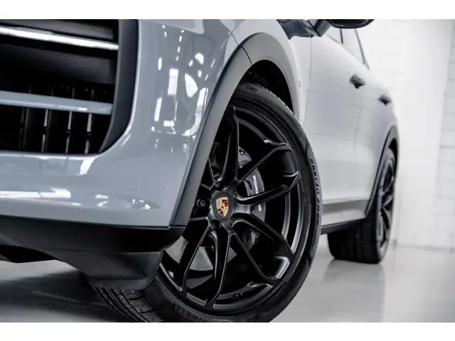 Porsche Cayenne Coupé E-Hybrid 2023 Hybride Benzine 25