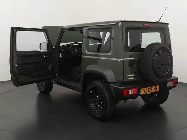 Suzuki Jimny 1.5 Professional 4x4 2021 Benzine 21