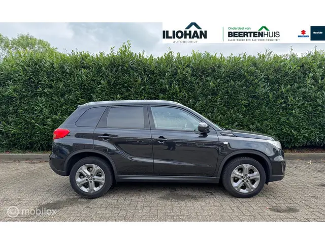 Suzuki Vitara 1.6 Exclusive 2017 Benzine 4