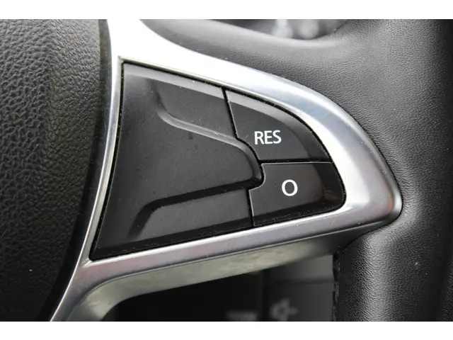 Dacia Logan MCV TCe 90 Stepway 2018 Benzine 18
