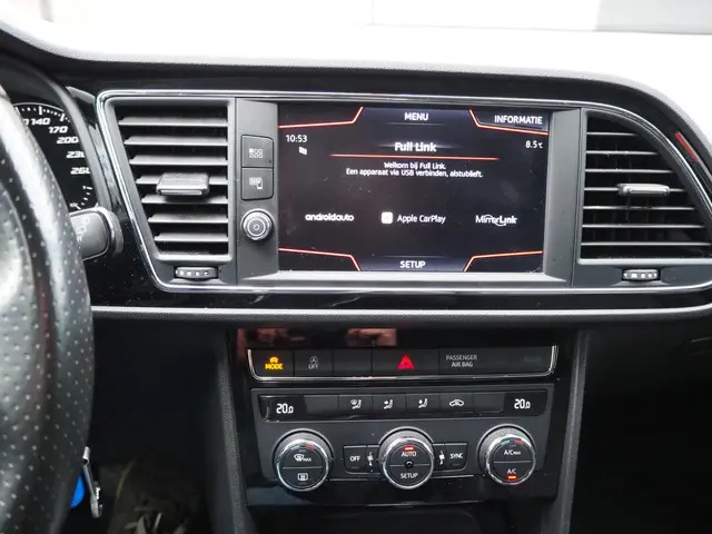 SEAT Leon Sportstourer ST 1.4 EcoTSI FR 2017 Benzine 13