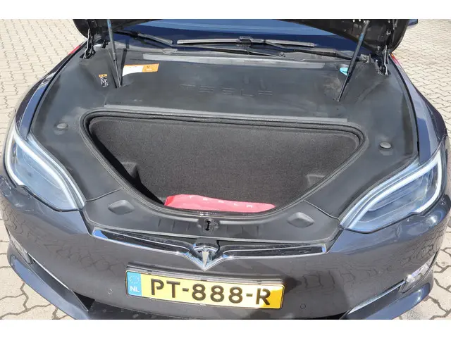 Tesla Model S 75D Base 2017 Elektrisch 23