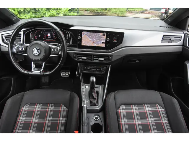 Volkswagen Polo 2.0 GTI 2020 Benzine 11