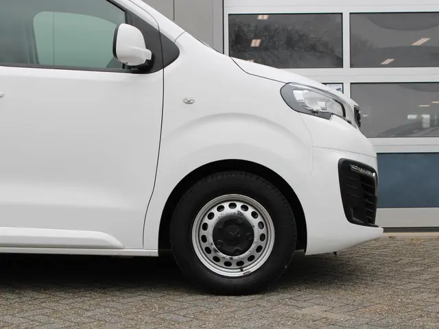 Peugeot Expert 1.5 BlueHDI 100 Long Premium 2021 Diesel 20