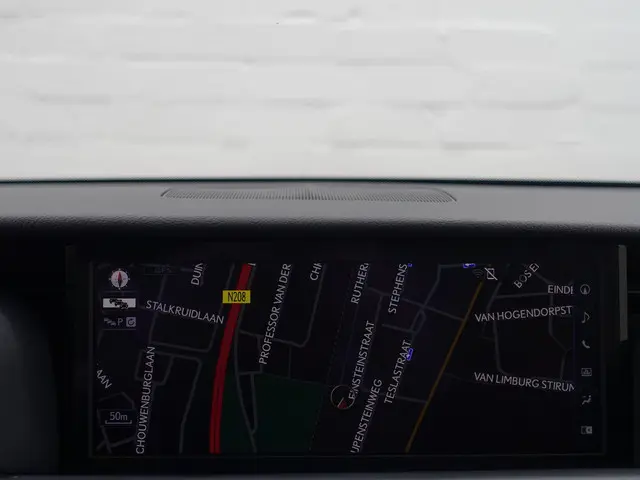 Lexus IS 300h Hybrid Edition 30 Aut- 2019 Hybride Benzine 9
