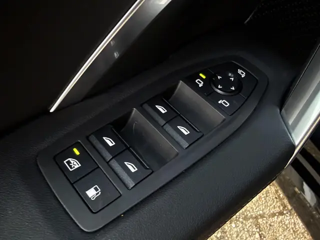 BMW X1 xDrive25e M SPORT 2025 Hybride Benzine 28