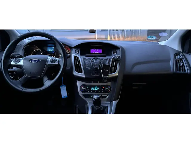 Ford Focus Wagon 1.0 EcoBoost Lease Trend 2013 Benzine 11