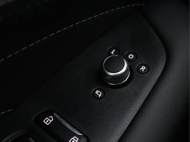 DFSK E5 PHEV 1.5 L2 2025 Hybride Benzine 39