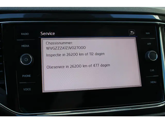 Volkswagen T-Roc 1.5 TSI Sport 2018 Benzine 34