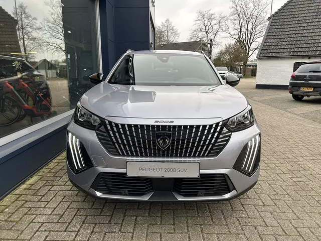 Peugeot 2008 1.2 Turbo 100 PK Allure 2025 Benzine 5