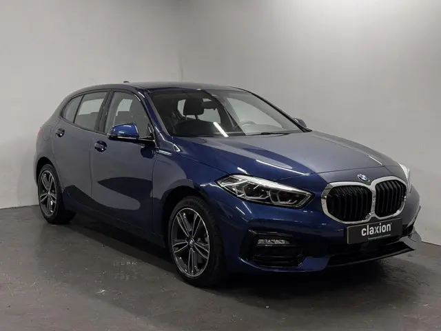 BMW 1 Serie 118i Sport Business 2021 Benzine 3