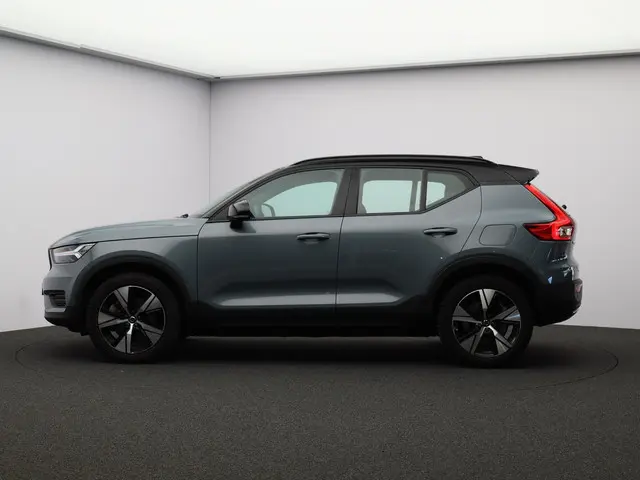 Volvo XC40 Recharge Core 2021 Elektrisch 4