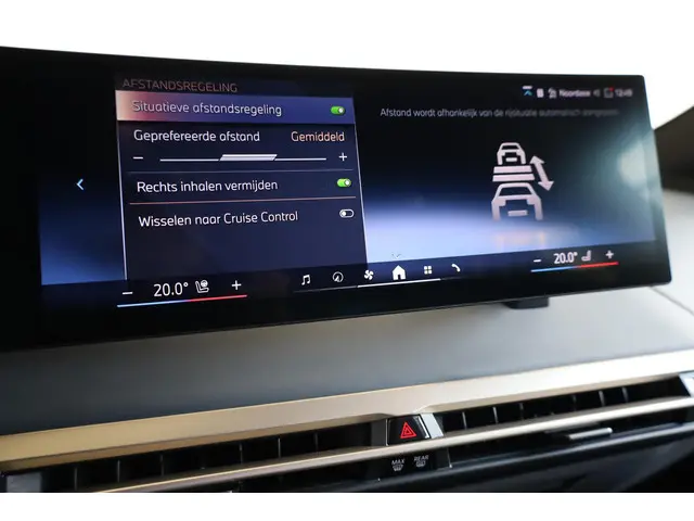 BMW iX xDrive40 2024 Elektrisch 17