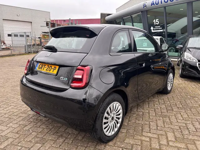 Fiat 500 Action 24 kWh, Inruil mogelijk. 2022 Elektrisch 9