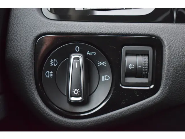 Volkswagen Golf 1.4 TSI Automaat Highline 2013 Benzine 30