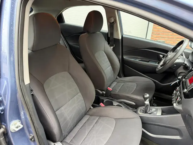 Kia Rio 1.2 CVVT ComfortLine|AIRCO|NIEUWE APK 2016 Benzine 8