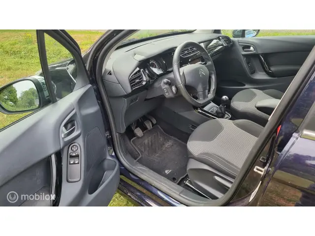 Citroën C3 1.2 VTi Exclusive 2014 Benzine 10