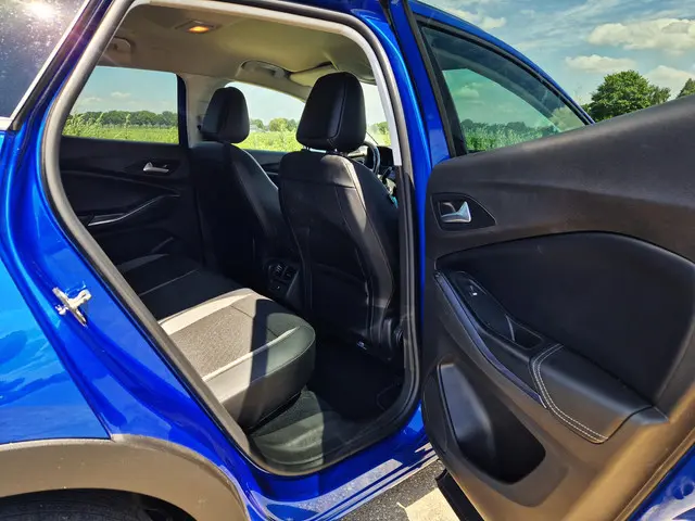 Opel Grandland X 1.2 Turbo 2019 Benzine 30