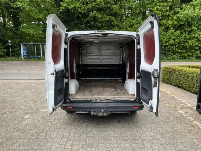 Opel Vivaro BI-TURBO L2 2017 Diesel 7