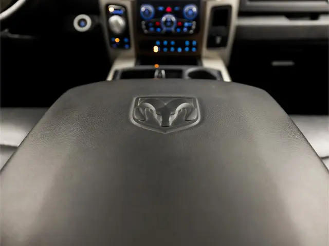 Dodge Ram 1500 5.7 V8 Quad Cab 6'4 2014 LPG/Gas 33