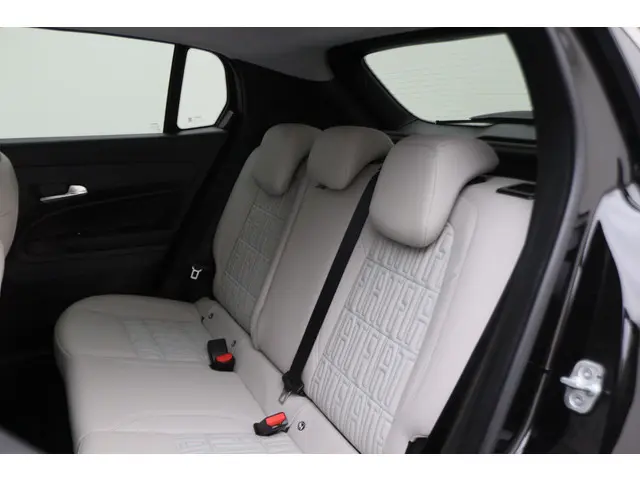 Fiat 600 1.2 Hybrid La Prima 2025 Hybride Benzine 13