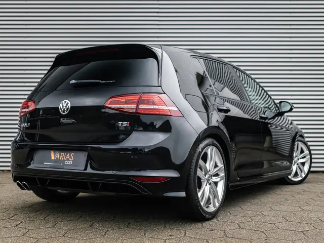 Volkswagen Golf 1.4 TSI Highline 2xR-line 2014 Benzine 14