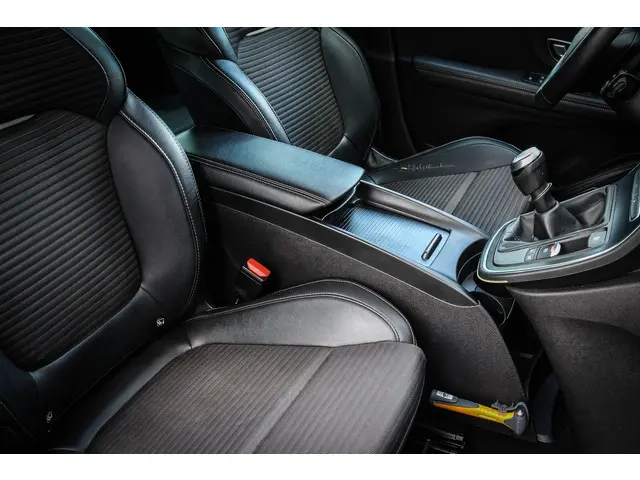 Renault Grand Scénic 1.3 TCe Intens 7p. 2018 Benzine 16