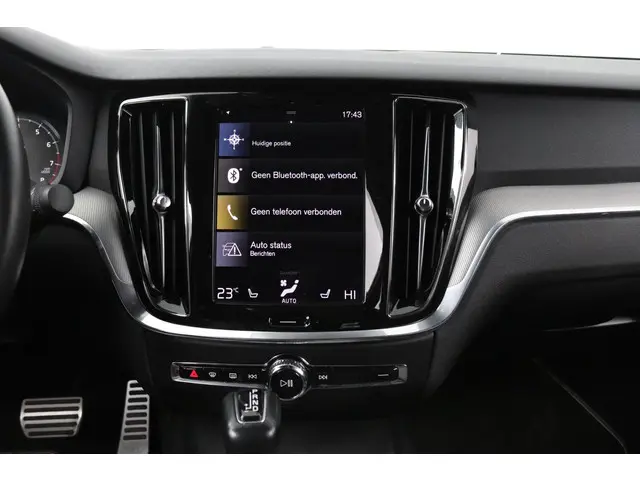 Volvo S60 2.0 T4 R-Design 2020 Benzine 10