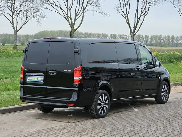 Mercedes-Benz Vito 116 2024 Diesel 3