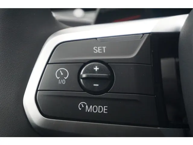 BMW iX1 eDrive20 M Sport 2025 Elektrisch 15