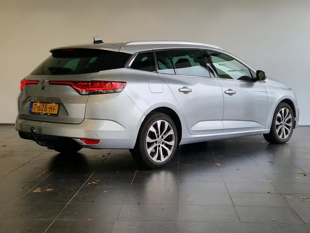 Renault Mégane Estate 1.3 TCe 140 Techno 2023 Benzine 2