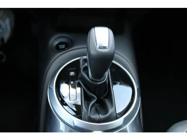 Nissan Juke Hybrid 143 N-Connecta 2023 Hybride Benzine 21