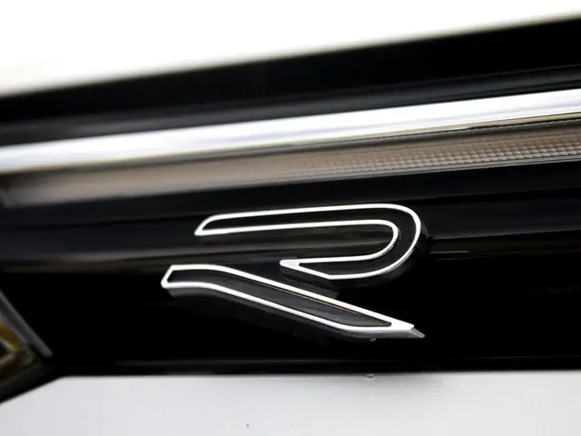 Volkswagen Golf 1.5 eTSI R-Line 2022 Benzine 34