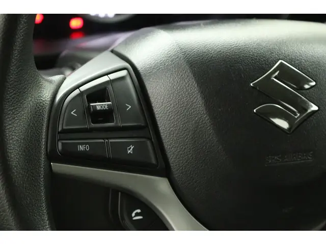 Suzuki Ignis 1.2 Smart Hybrid Select 2021 Benzine 19