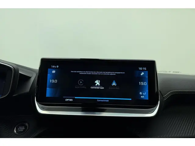 Peugeot 2008 1.2 PureTech GT 2022 Benzine 27