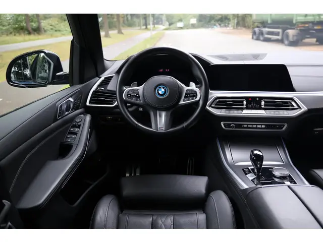 BMW X5 xDrive45e High Executive 2022 Hybride Benzine 18