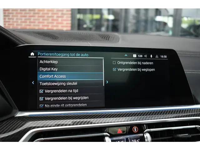 BMW X5 xDrive45e M-Sport 2021 Hybride Benzine 41