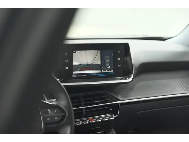 Peugeot 2008 PureTech 130 EAT8 Allure Pack 2021 Benzine 15