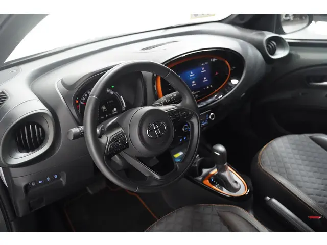 Toyota Aygo X 1.0 VVT-i S-CVT Limited 2022 Benzine 19