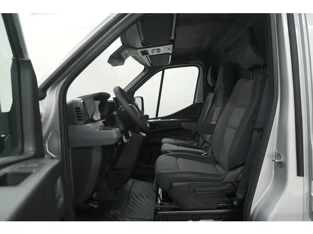 Renault Master T35 2.0 dCi 150 L2H2 Extra 2024 Diesel 28